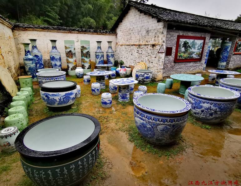 2026年9月景德镇旅行社感谢信：亲子家庭手写表扬，导游给孩子讲陶瓷故事引人入胜  